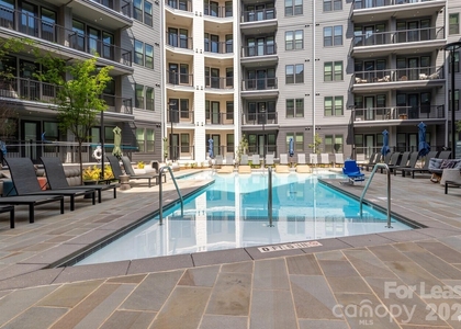 536 W Tremont Avenue - Photo 1