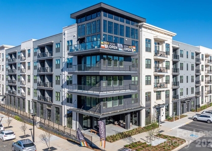 536 W Tremont Avenue - Photo 1