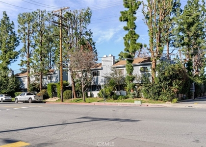15113 Saticoy Street - Photo 1