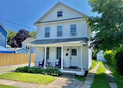 880 Wiggins Street - Photo 1