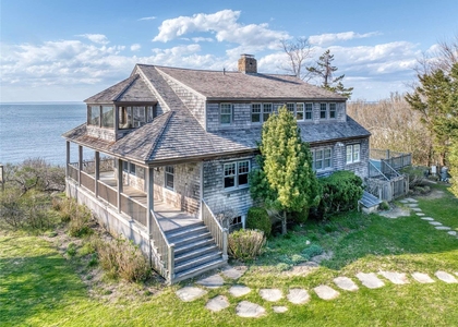 2100 Youngs Road - Photo 1