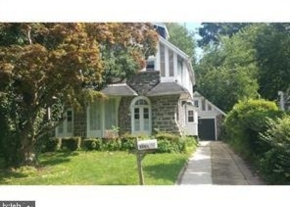 5204 Overbrook Avenue - Photo 1