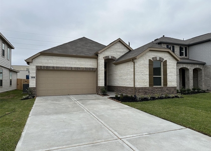 3019 Kastania Lane N - Photo 1