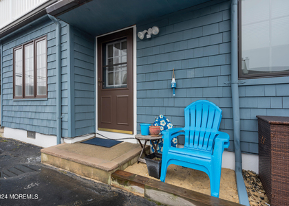 1605 Grand Central Avenue - Photo 1