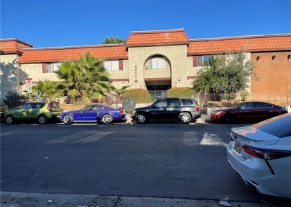 8800 Cedros Avenue - Photo 1