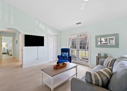 670 Hernando Street - Photo 1