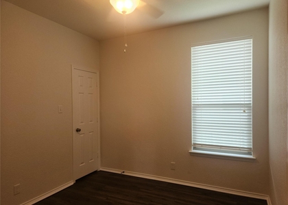 205 Beech Dr - Photo 1