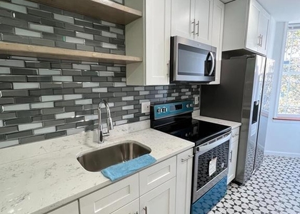 623 S 4th Street - Photo 1