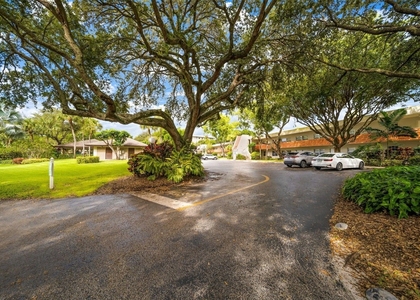 801 Cypress Boulevard - Photo 1