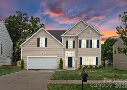 6923 Cascade Dream Court - Photo 1