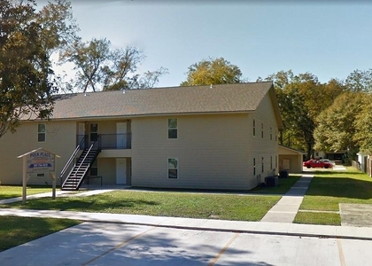 815 East Russell Avenue - Photo 1
