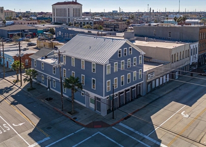 2401 Market Street - Photo 1