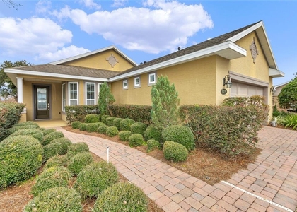 5423 Nw 35th Lane Road - Photo 1