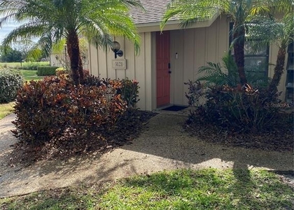 3121 Longmeadow - Photo 1