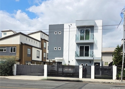 6845 N Haskell Avenue - Photo 1