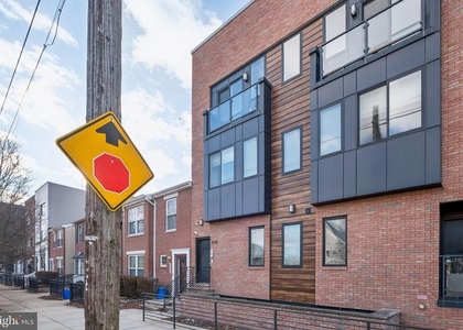 1518 N 8th Street - Photo 1