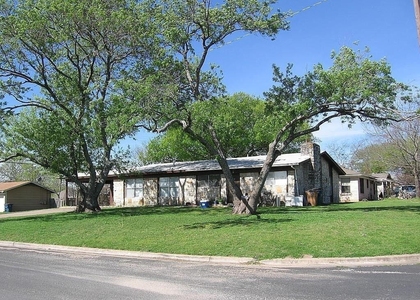 309 E Grady Dr - Photo 1