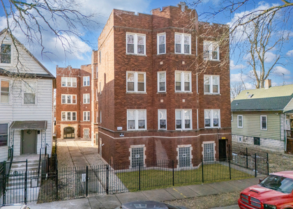 7626 S Drexel Avenue - Photo 1