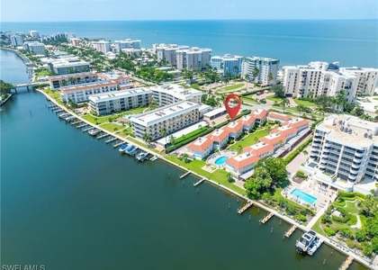 3070 Gulf Shore Boulevard N - Photo 1