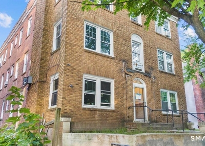 252 Sisson Avenue - Photo 1