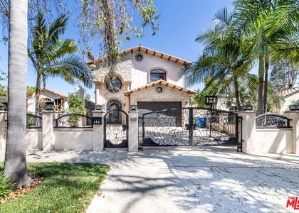 458 N Flores Street - Photo 1