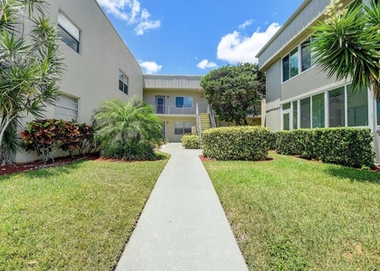 318 Monaco G Boulevard - Photo 1