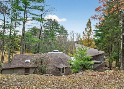 106 Mountain Laurel Lane - Photo 1