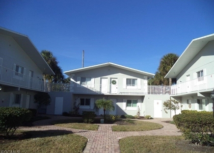 8071 Country Road - Photo 1