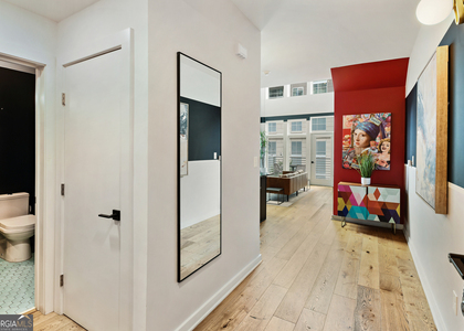 208 12th Street Ne - Photo 1