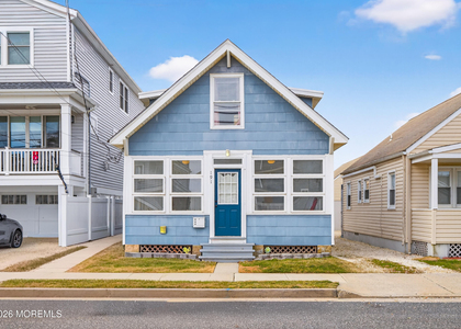 191 3rd Avenue - Photo 1