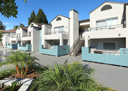 650 W. Broadway - Photo 1