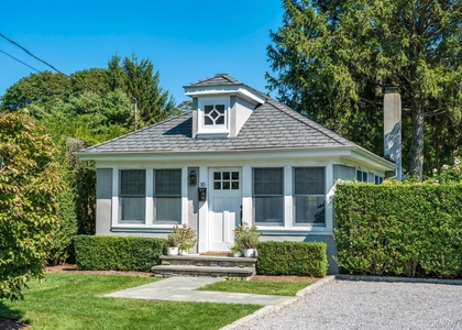 10 Henry Street - Photo 1