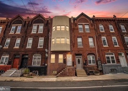 2027 N 15th Street - Photo 1