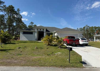1407 Eighth Avenue - Photo 1