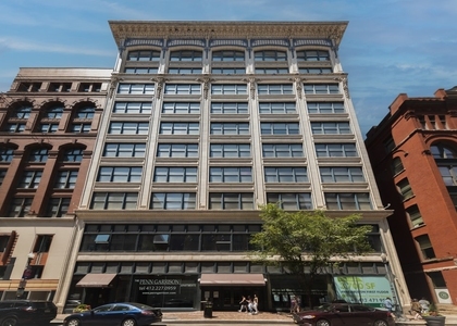 915 Penn Ave - Photo 1