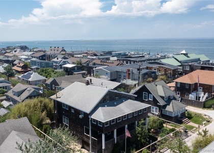 639 Ocean Breeze Walk - Photo 1