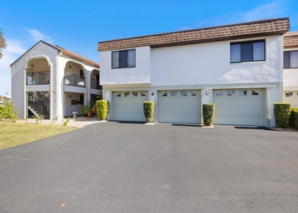 822 Capri Isles Boulevard - Photo 1