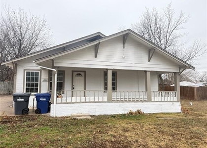 1208 Hall Street - Photo 1