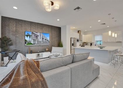 1371 N Ocean Boulevard - Photo 1