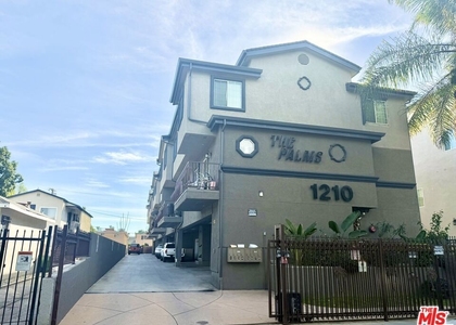 1210 W 39th Street - Photo 1