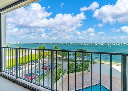5600 N Flagler Drive - Photo 1