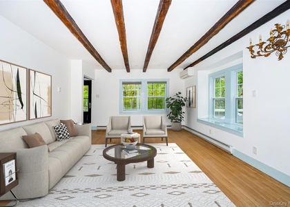 5 Valley Farm Road - Photo 1