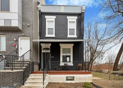2253 N Delhi Street - Photo 1