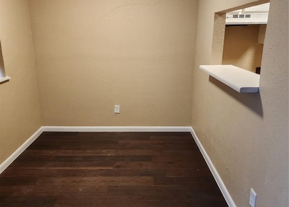 4311 Yellowstone Boulevard - Photo 1
