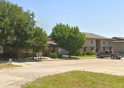 2330 N Hwy 208 - Photo 1