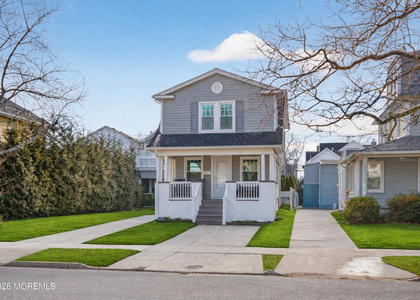 211 Lareine Avenue - Photo 1