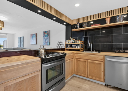 3960 Oaks Clubhouse Drive - Photo 1