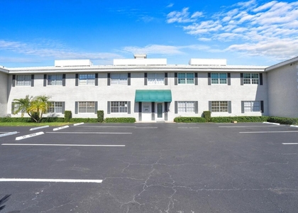 299 Sw 7th Street - Photo 1