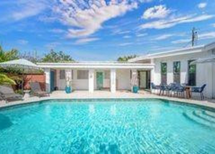 226 Corsair Avenue - Photo 1