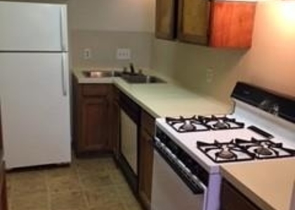 1203 W 49th St - Photo 1